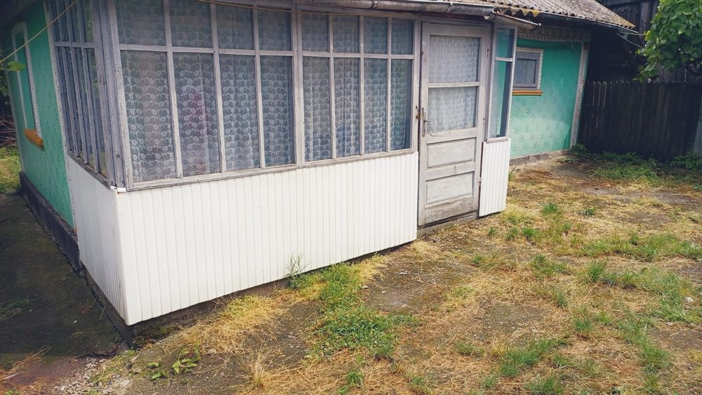 Vând casa în Lișna  jud. BT