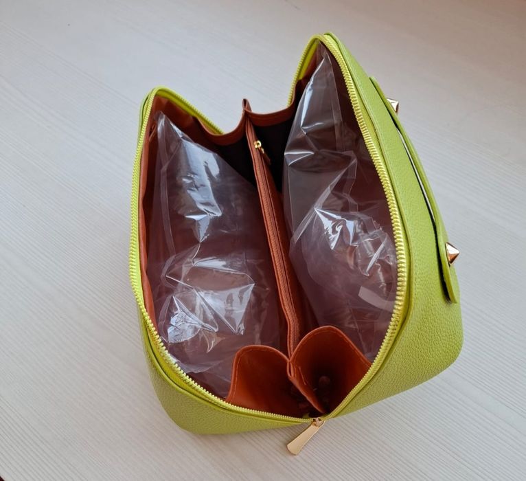 Косметичка объемная