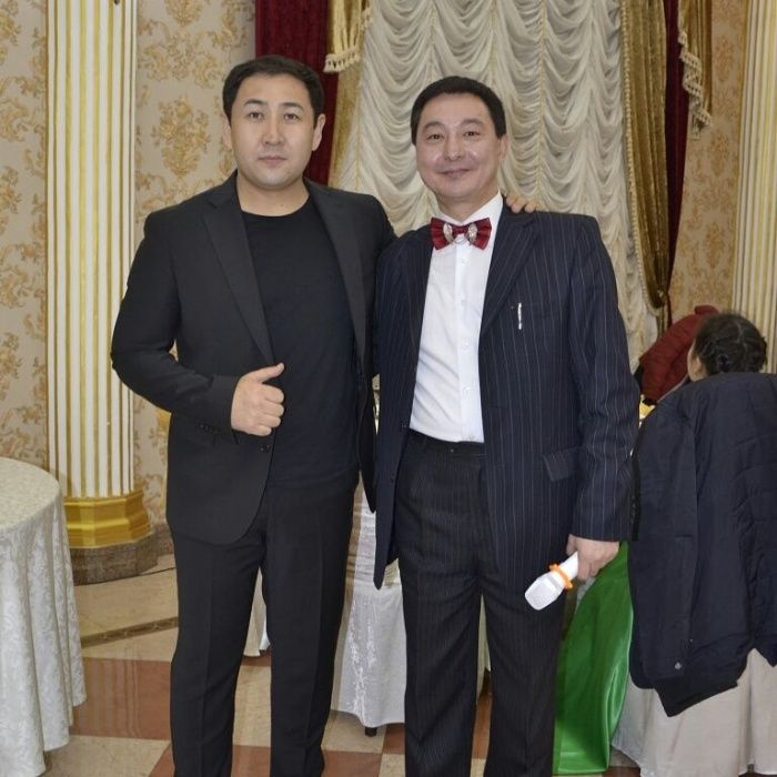 Алматы тамада 2 языка