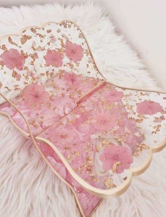 Qo'l ishi. Bejirim, nafis lavh