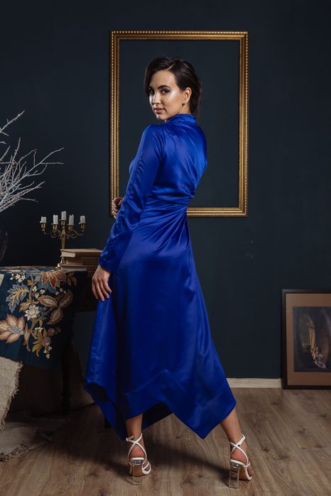 Нарядное синие платье