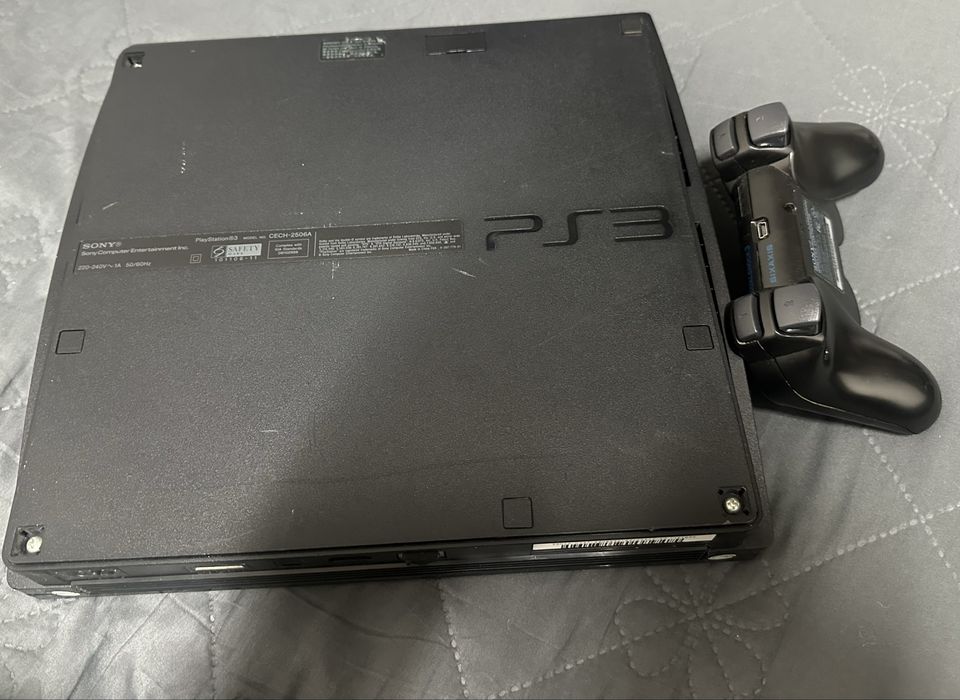 PS3 Slim прошитая, 700 gb