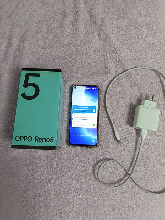 Продам телефон Oppo Reno5