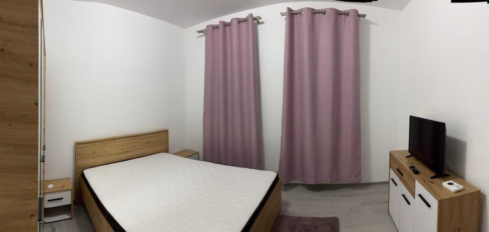 Proprietar  vand apartament 2 camere