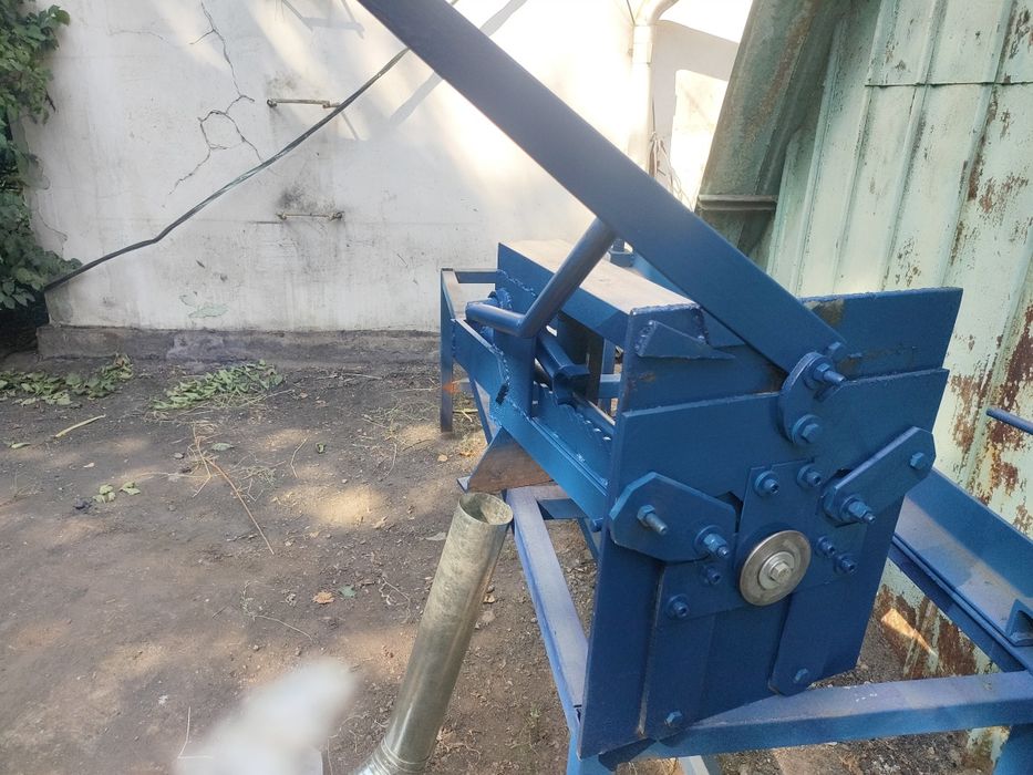 Листогиб гофроколено