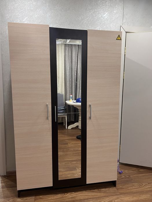 продам шкаф срочно 20тыс