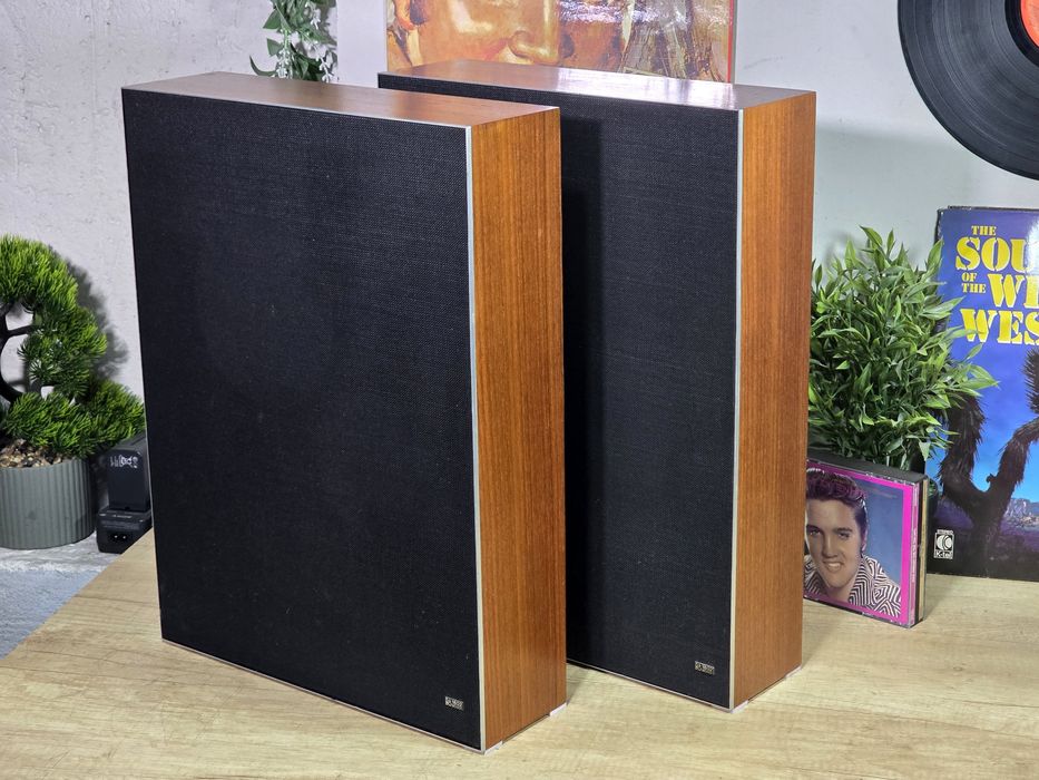 Boxe BANG & OLUFSEN BEOVOX 1802 hi-fi retro , lemn vintage,  slim