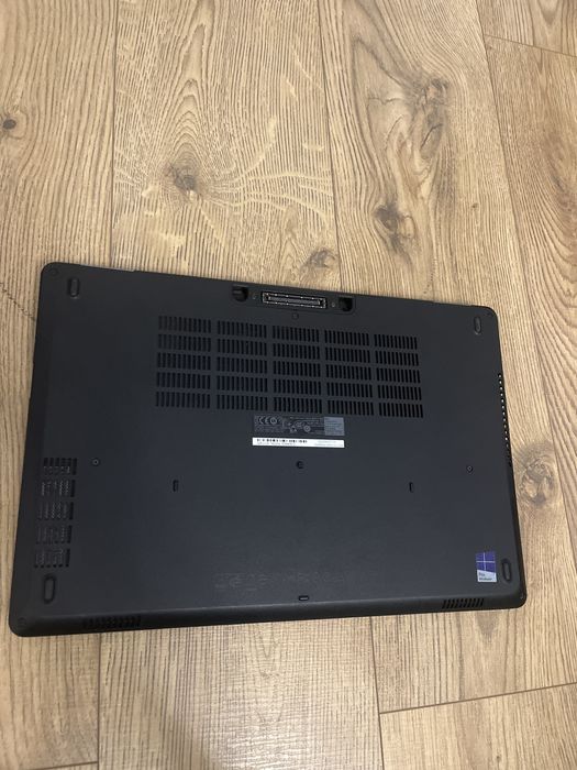 Laptop Dell Latitude E5570/ i5 GEN 6/ SSD 256 GB / 16 GB RAM
