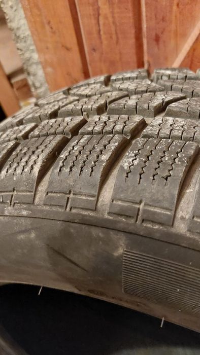 Автомобилни гуми