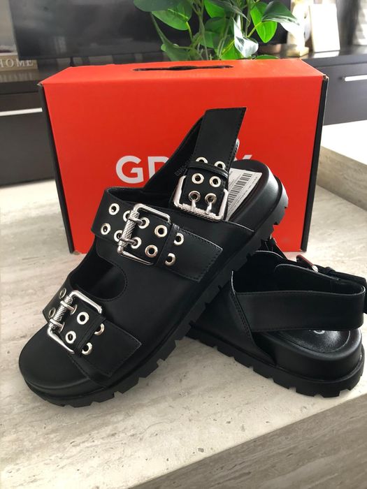 Sandale noi Gryxx/ mărimea 39