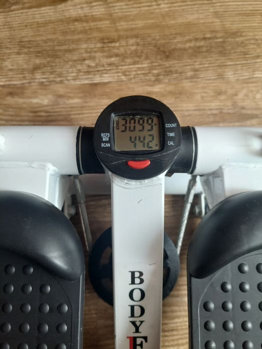 Продавам мини степер BodyFlex
