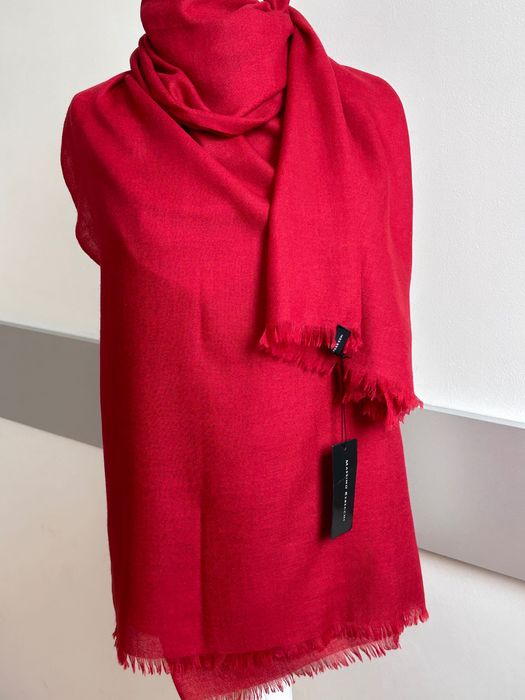 Нов разкошен шал Massimo Rebecchi в наситен малиново червен цвят