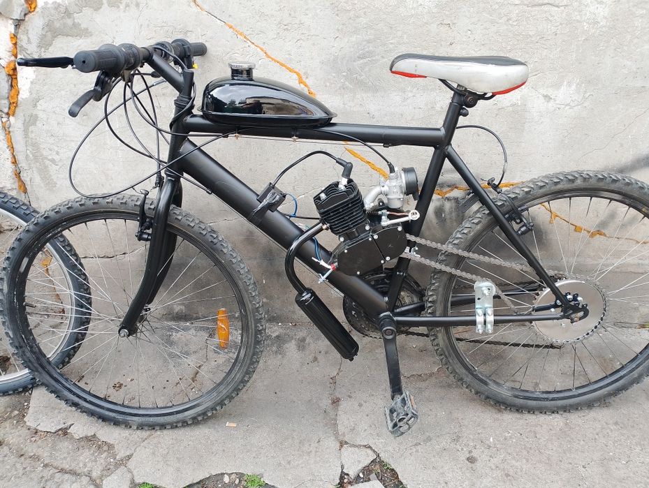 Колело със чисто нов двигател 80 и 100