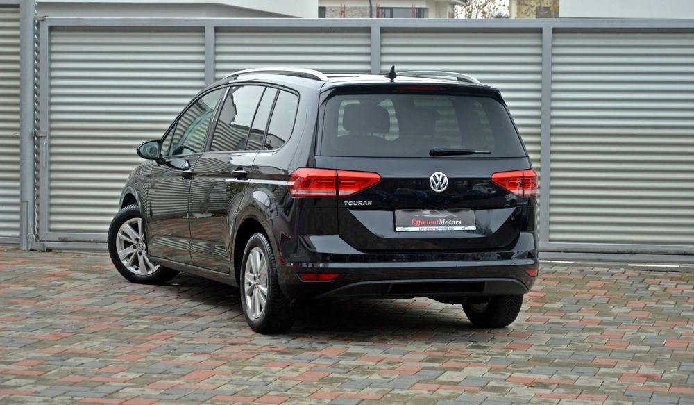 Volkswagen Touran Garantie/Automat/Navi/ACC/Distronic/Camera/Senzori/Carte service