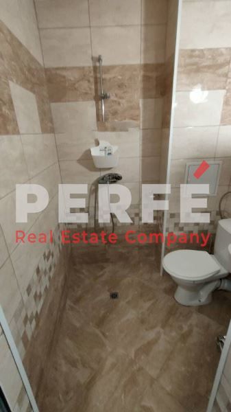 Дава се под наем Двустаен апартамент в Бургас, Център - 67 кв.м за 382.5 € - Снимка #9