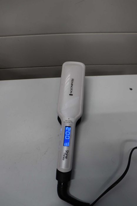 Преса за коса Remington Shine Therapy S8550, широк LCD дисплей, 150-230°C