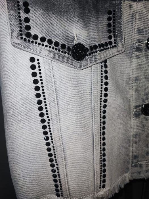 Джинсовая куртка