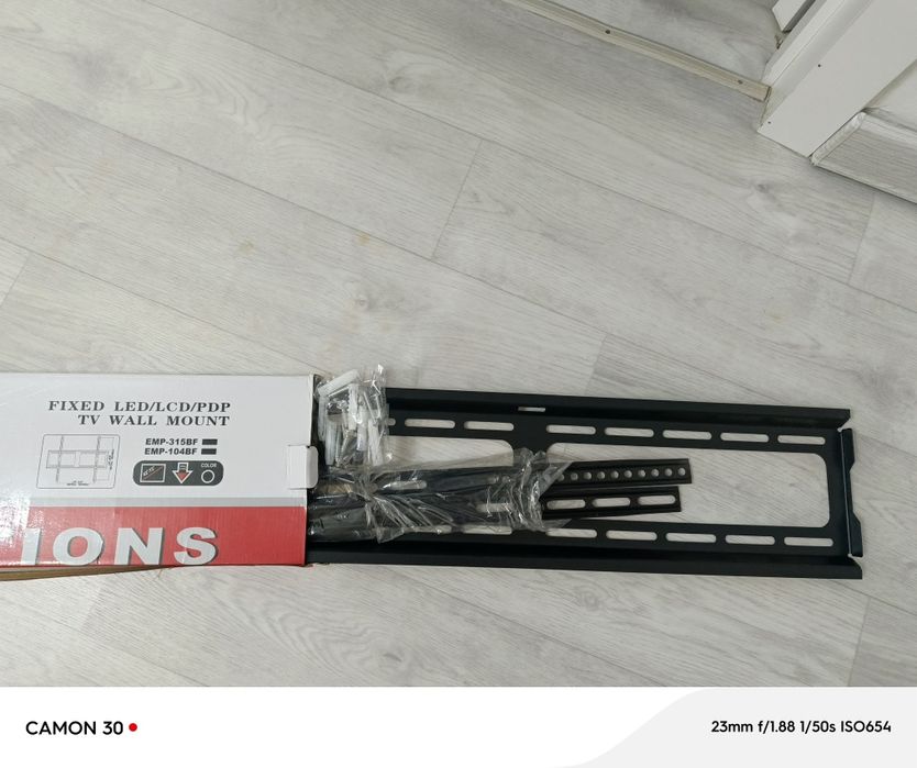 Кронштейн продается