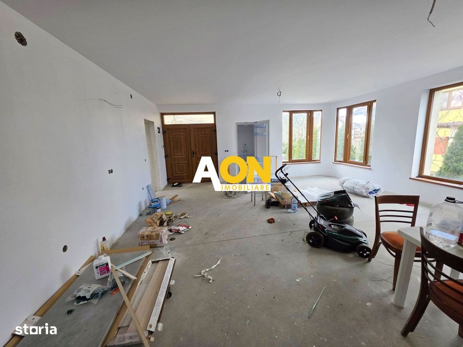 Casa semifinisata, 5 camere, 571 mp teren, Micesti