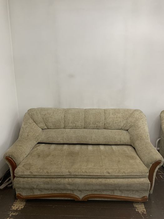 Диван,состояние б/у