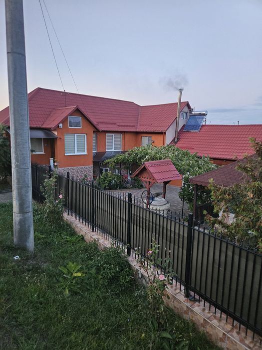 Vând casă în Nima, 420 m², teren 3.800 m²,