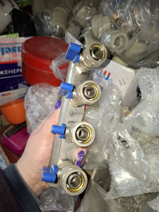 Калекторы на тёплый пол.