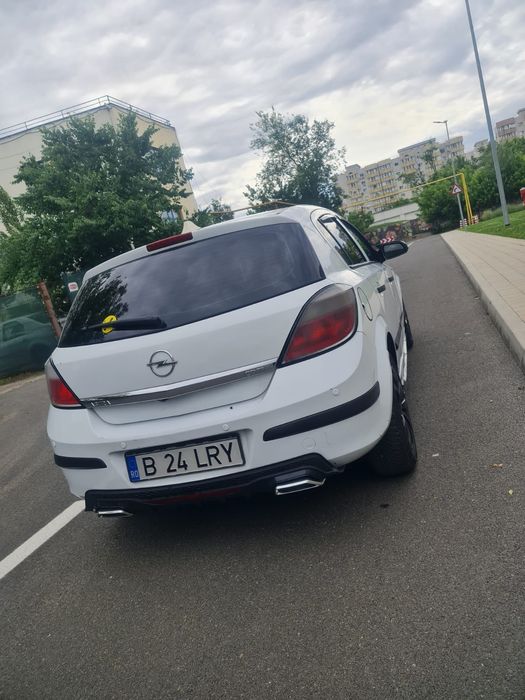 Vând opal astra H 1.3 motorina 2007