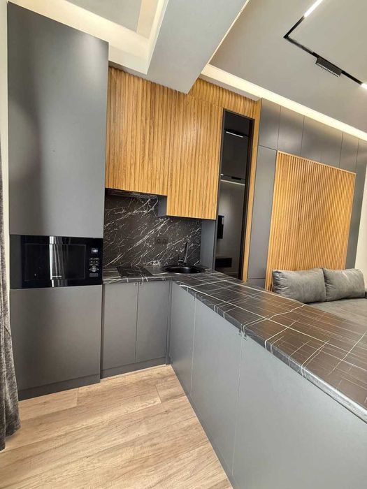 Продается 1х комнатная квартира ЖК Ikat 28м2:метро Юнусабад