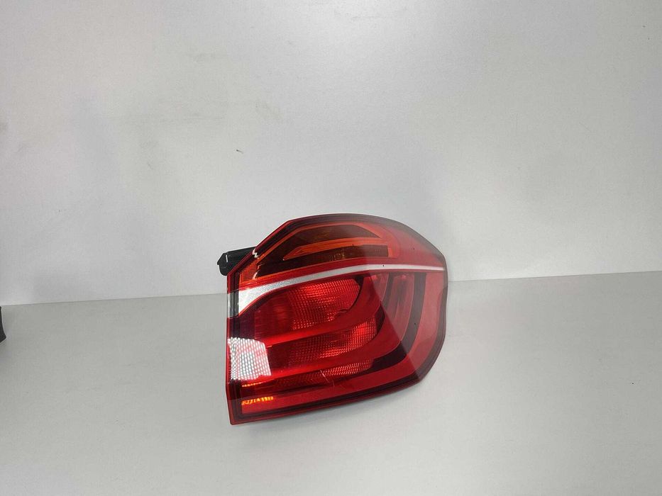 Десен стоп за BMW 2er F46