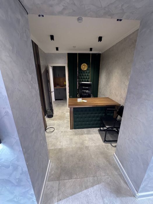 Сдаётся аренда под офис либа под бизнес яашнабдский рн Лисинова ул