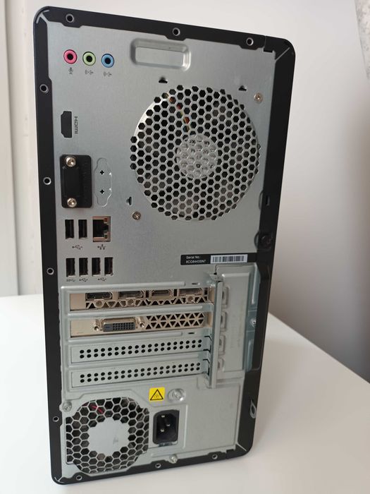 Tower PC HP Pavilion 590-p0027nq