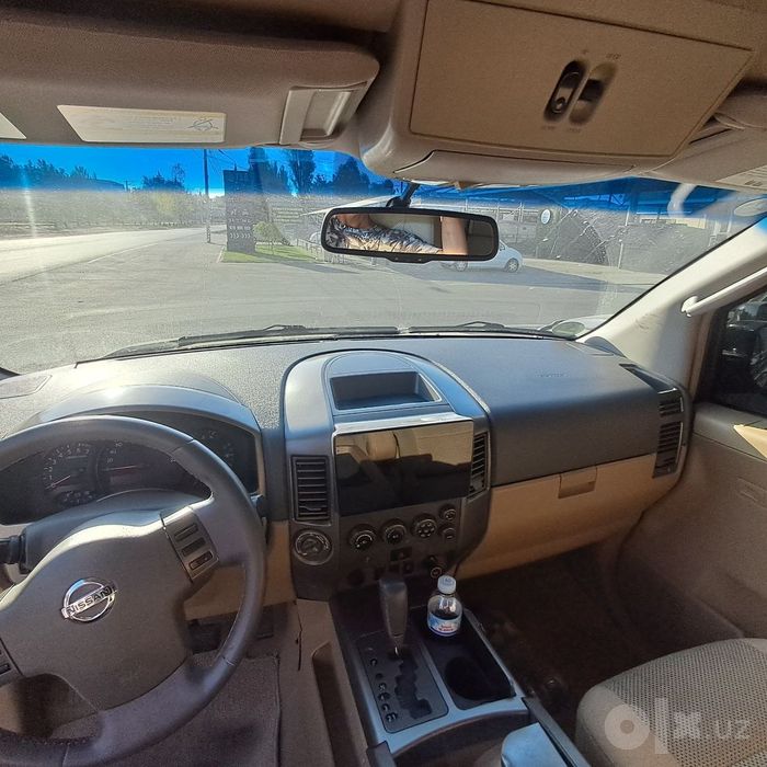 Nissan Armada sotiladi