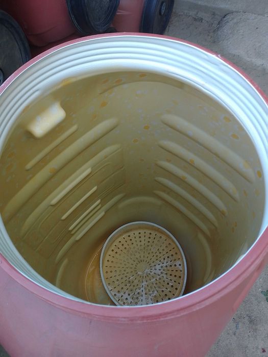 Бидонин 240 л дебелостенни от храни