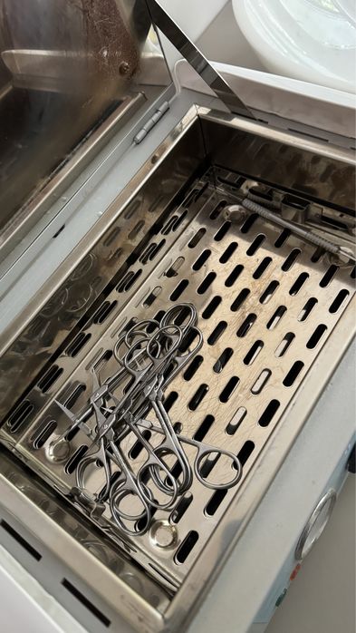 Sterilizator salon manichiura