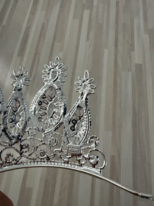 Vand coronita mireasa