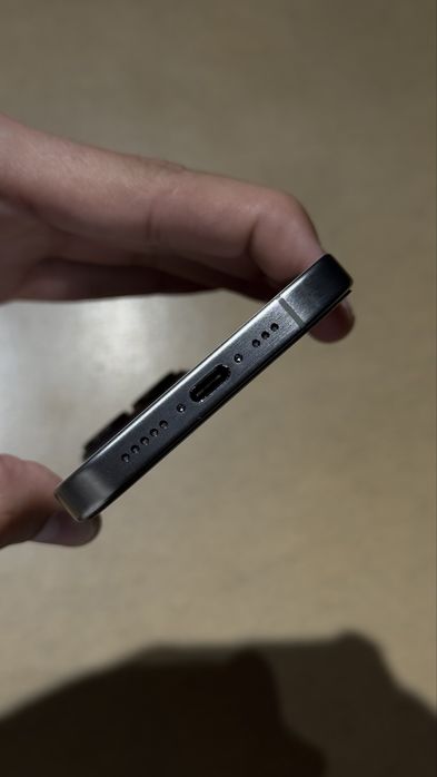 Продается Iphone 15 Pro