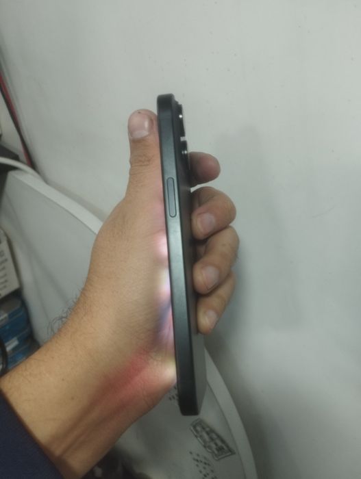 iphone 15 ozi by pas qilingan