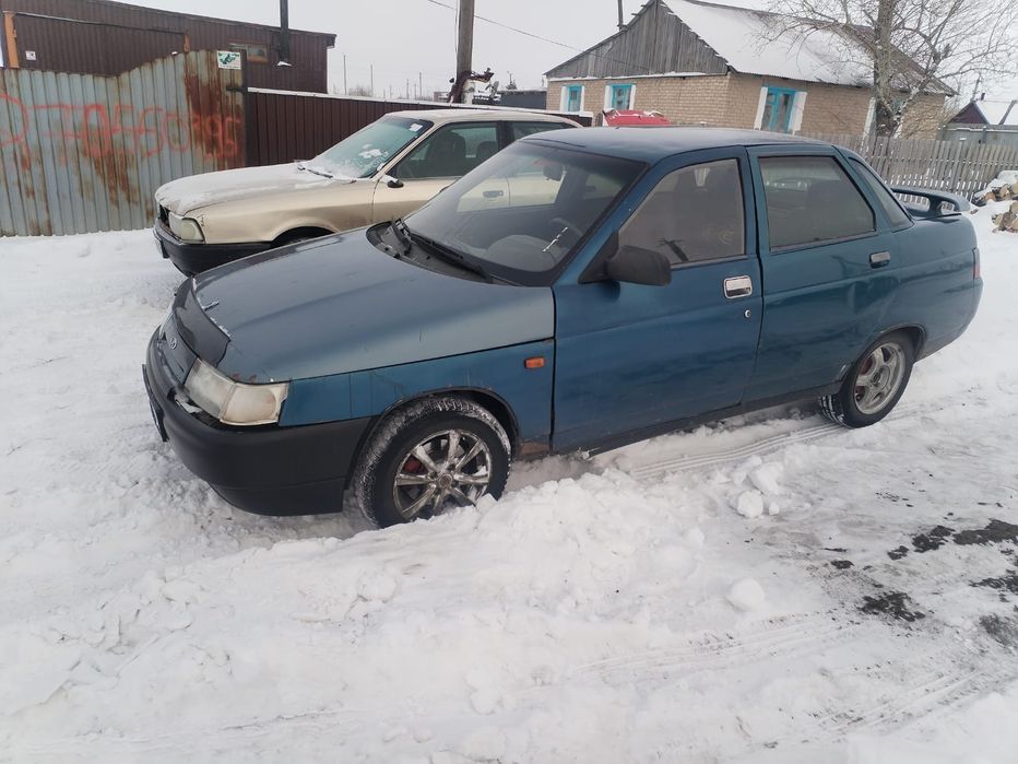 Продам ваз 2110.