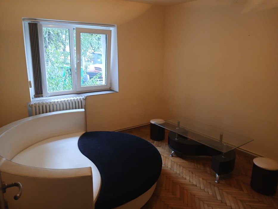 PF dau in chirie ap 2 dormitoare str Pasteur, Zorilor