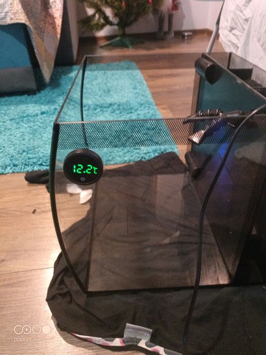 Червеи помпа филтър вентилатор охладител  фигурка буда аквариум fluval