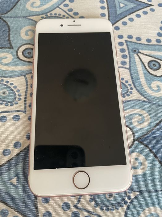 Iphone 8 + . Iphone 7 за части