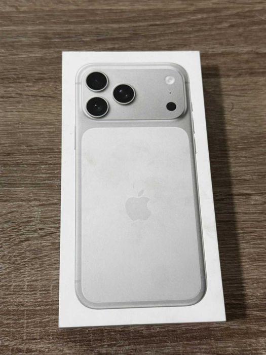iPhone 17 Pro Max Запечатан