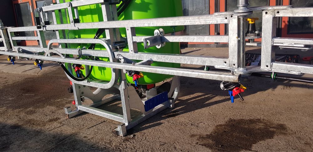 Piese met erbicidat Tolmet 800 l 1000 l  Polonia