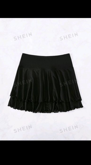 Fusta mini neagra lejera