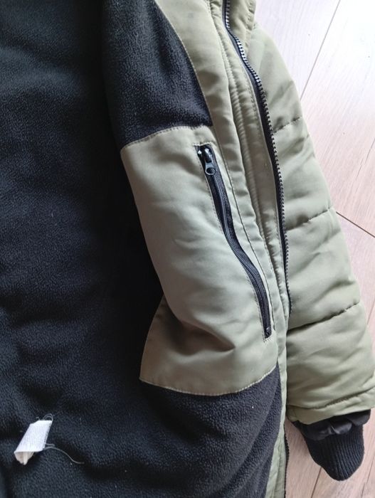 Продавам ски панталон и яке за дете