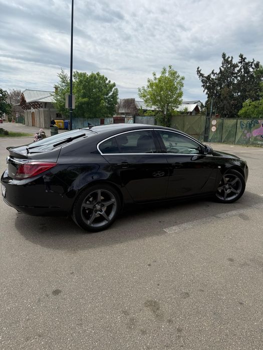 Opel Insignia A 2.0 Turbo benzina