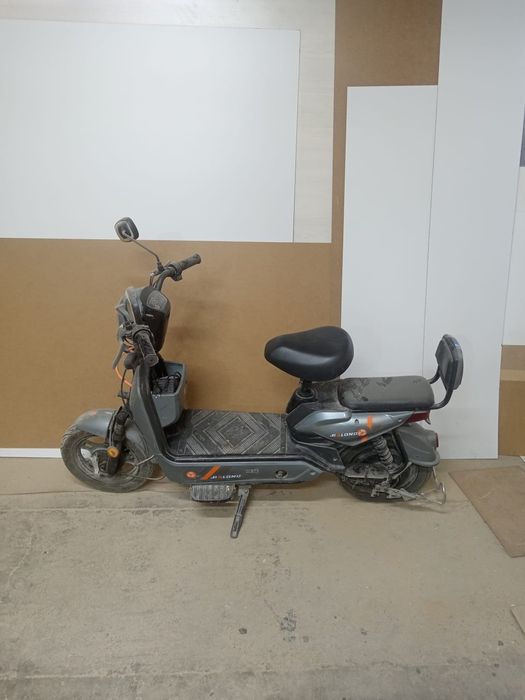 Продам электро-мопед