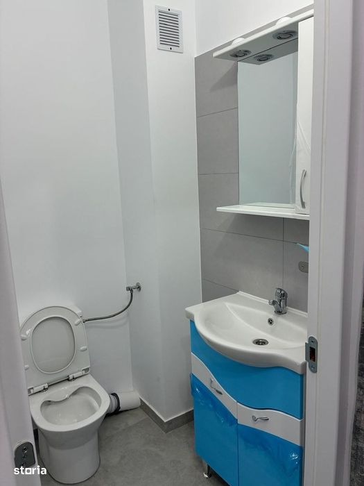 Apartament de închiriat 3 camere renovat | Ultracentral, Campina