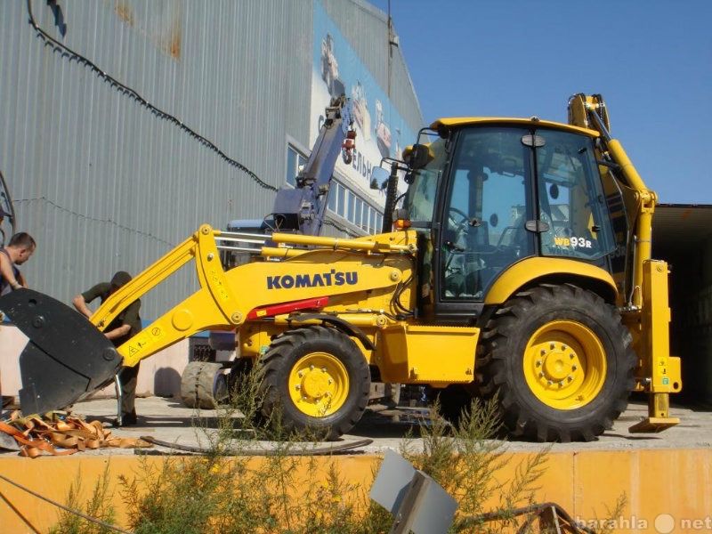 Услуги экскаватора-погрузчика 3 в 1