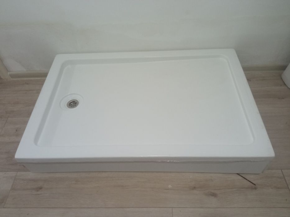 Новый душевой поддон